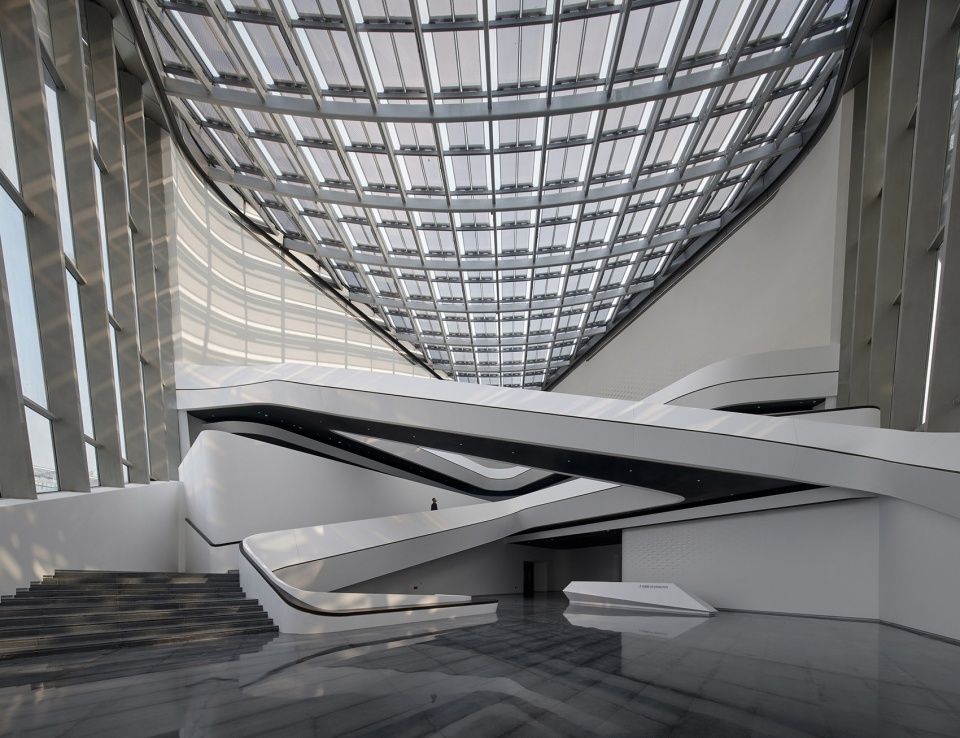 ZHA Zhuhai Jinwan Civic Art Centre ┬®Virgile Simon Bertrand