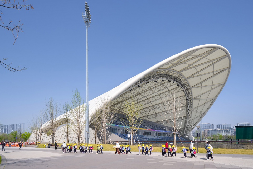 field hockey stadium by archi tectonics