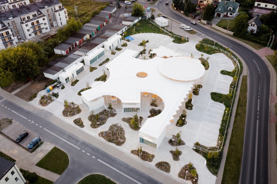 targ blonie market by aleksandra wasilkowska architectural studio