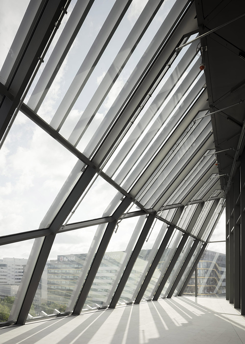 berlins alexanderplatz by gmp