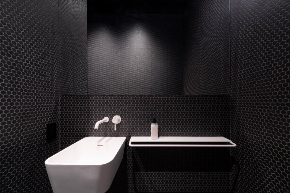 Boite a Lumiere naturehumaine architects