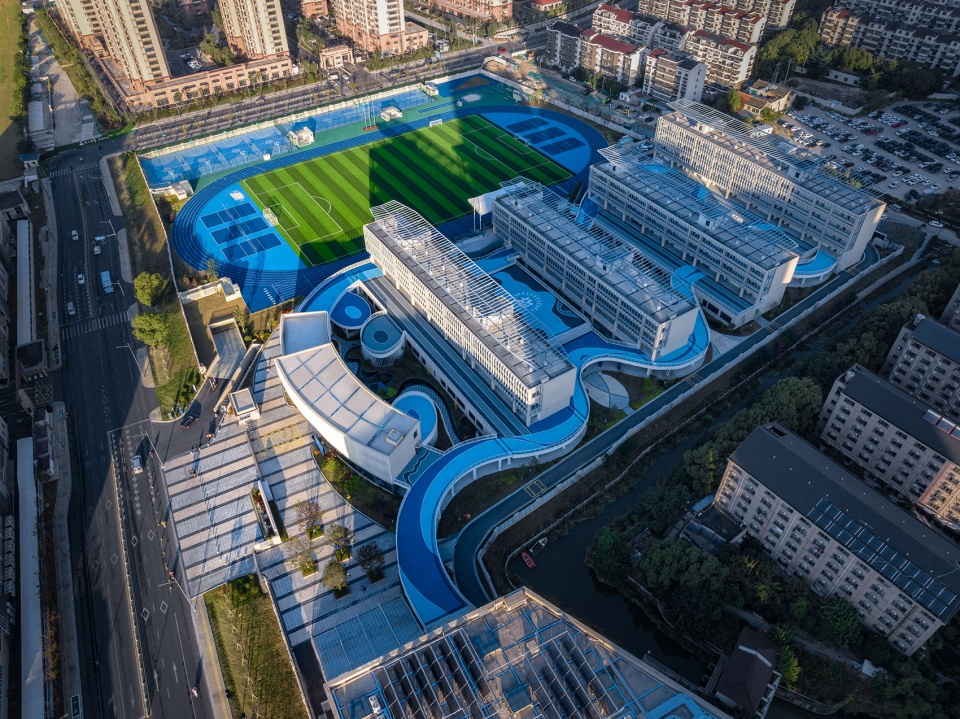 Yangming Experimental School China by MINAX Architects