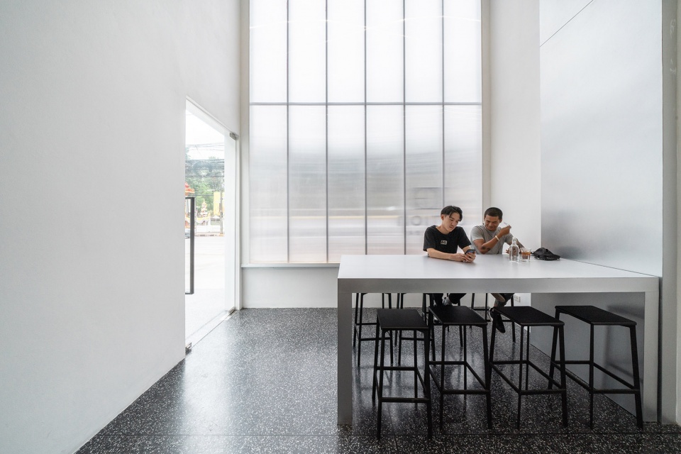 option coffee bar by touch architect co ltd