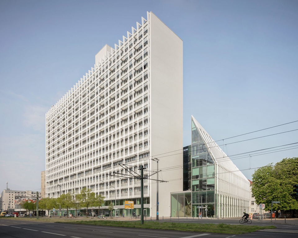 berlins alexanderplatz by gmp