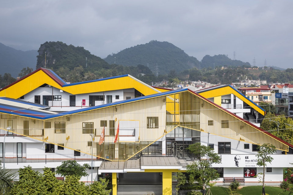 da hop school by 112 architects