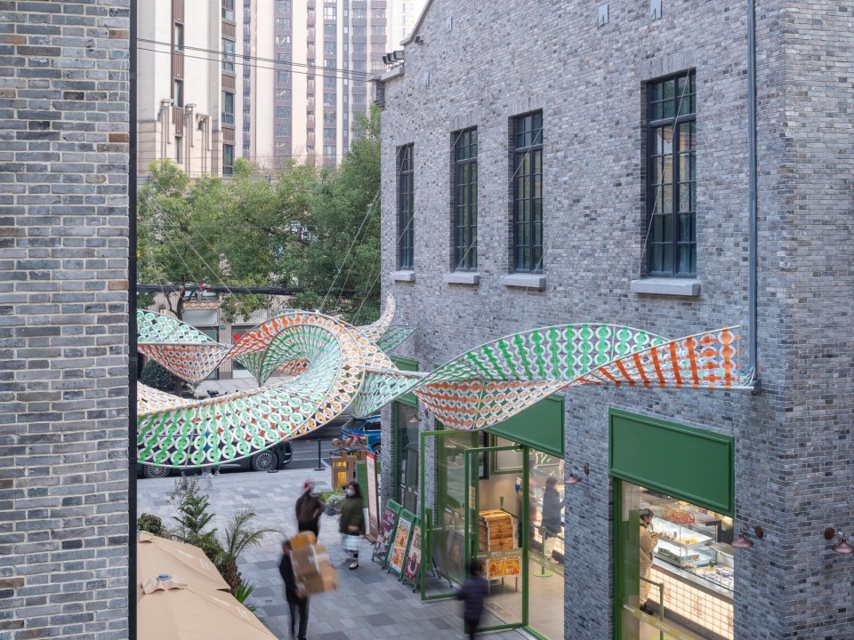 a weaving double helix in shanghai shikumen by hcch studio