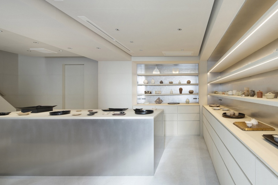 leafmania yoyogi uehara by koyori architects
