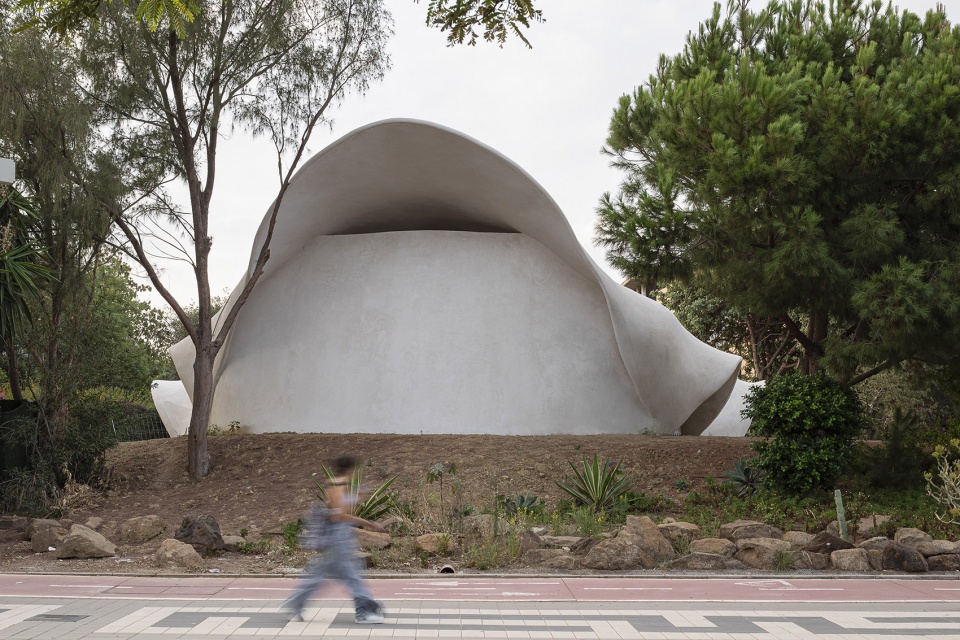 pavilion e4 efficient outdoor educational space by juan gavilanes velaz de medrano ferran ventura blanch