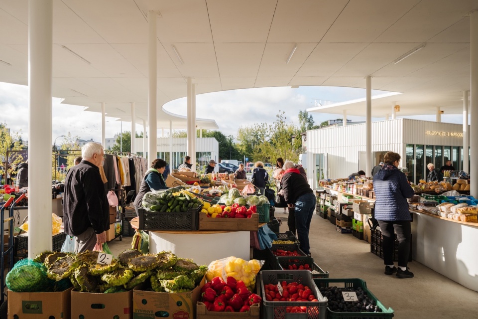 targ blonie market by aleksandra wasilkowska architectural studio