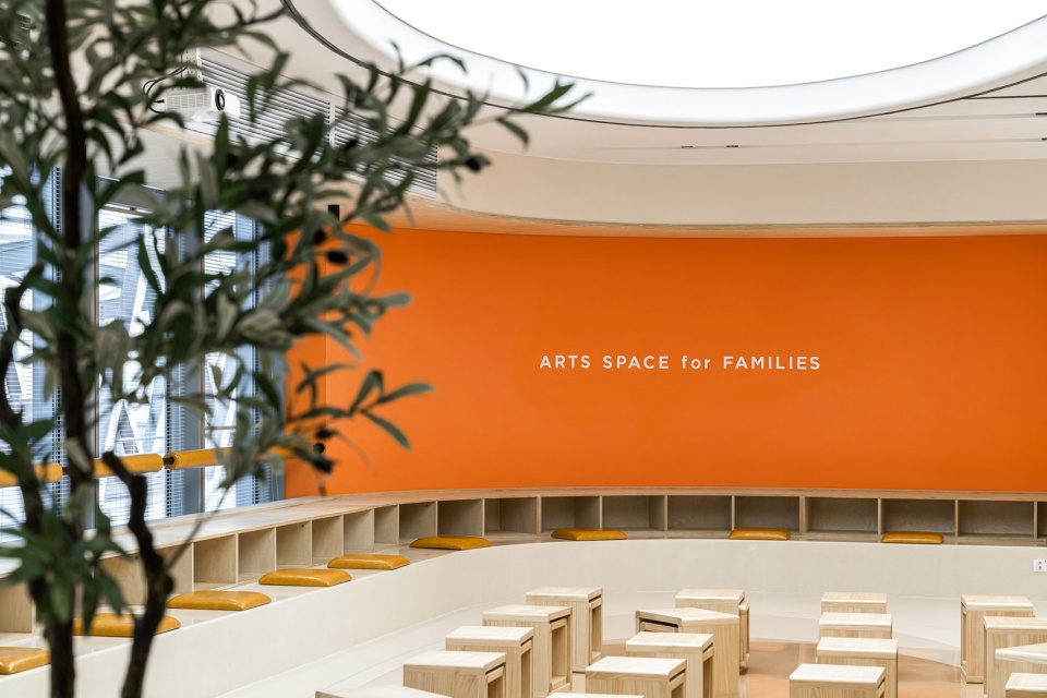 showay arts space for families by meem house