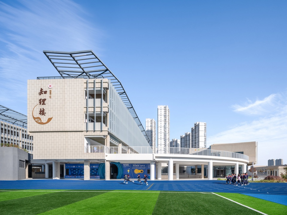 Yangming Experimental School China by MINAX Architects
