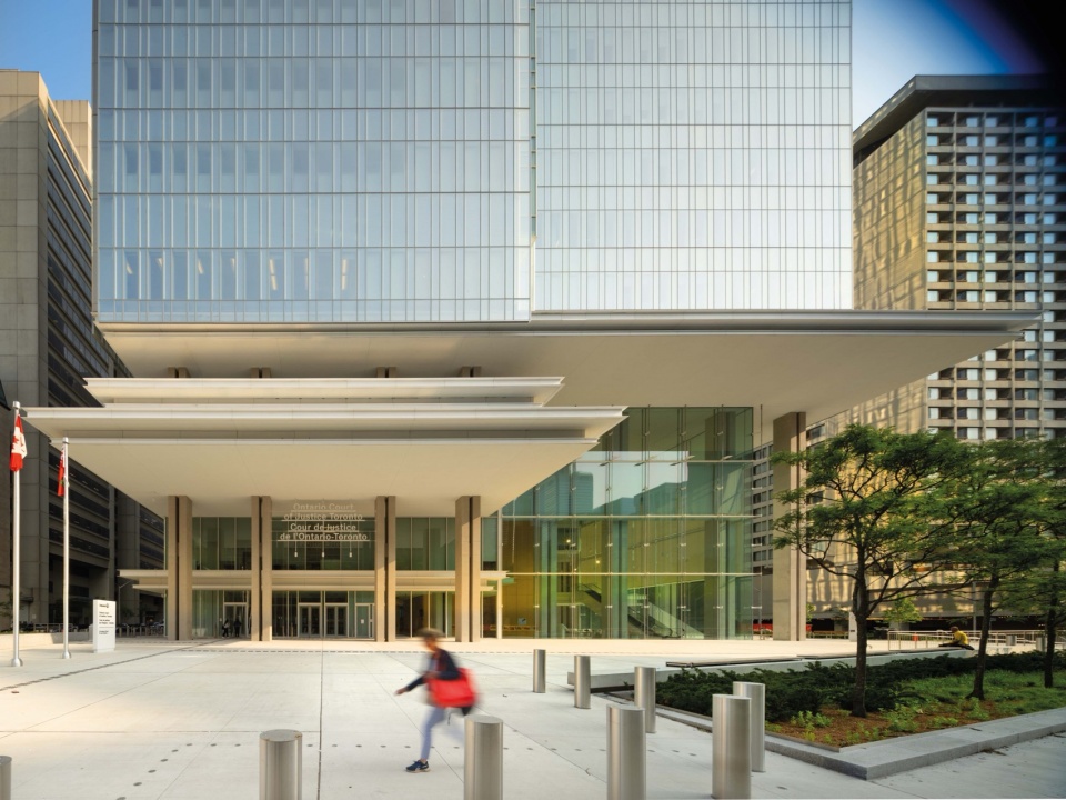 ontario court of justice by renzo piano building workshop and norr architects engineers limited