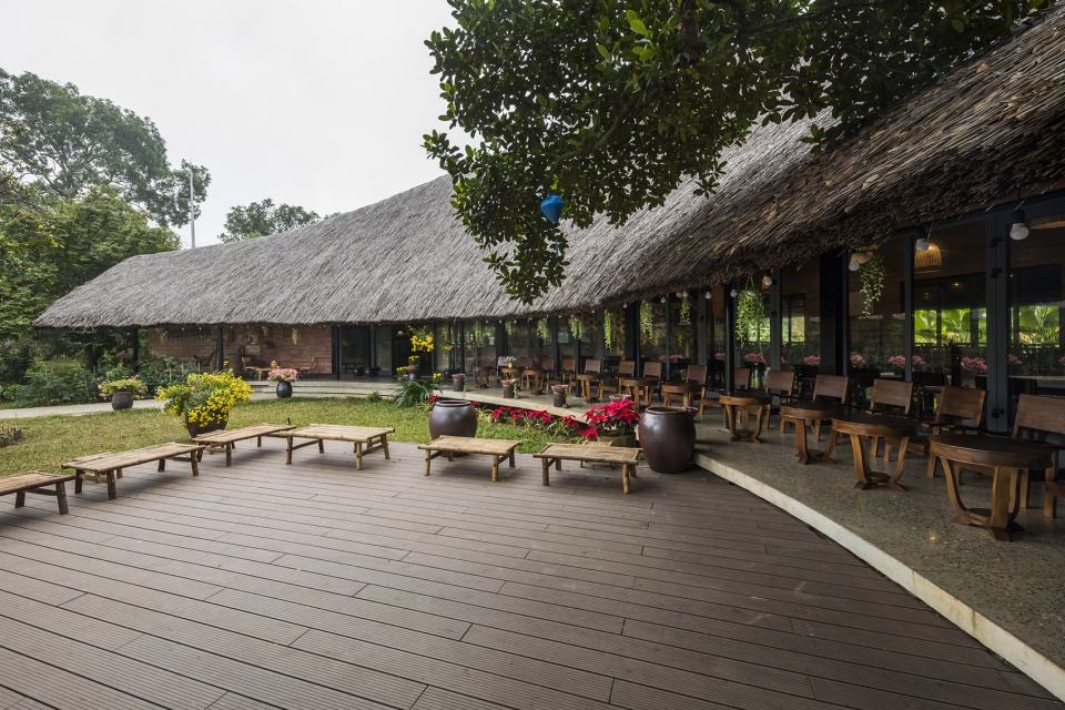 jackfruit village by 112 architects
