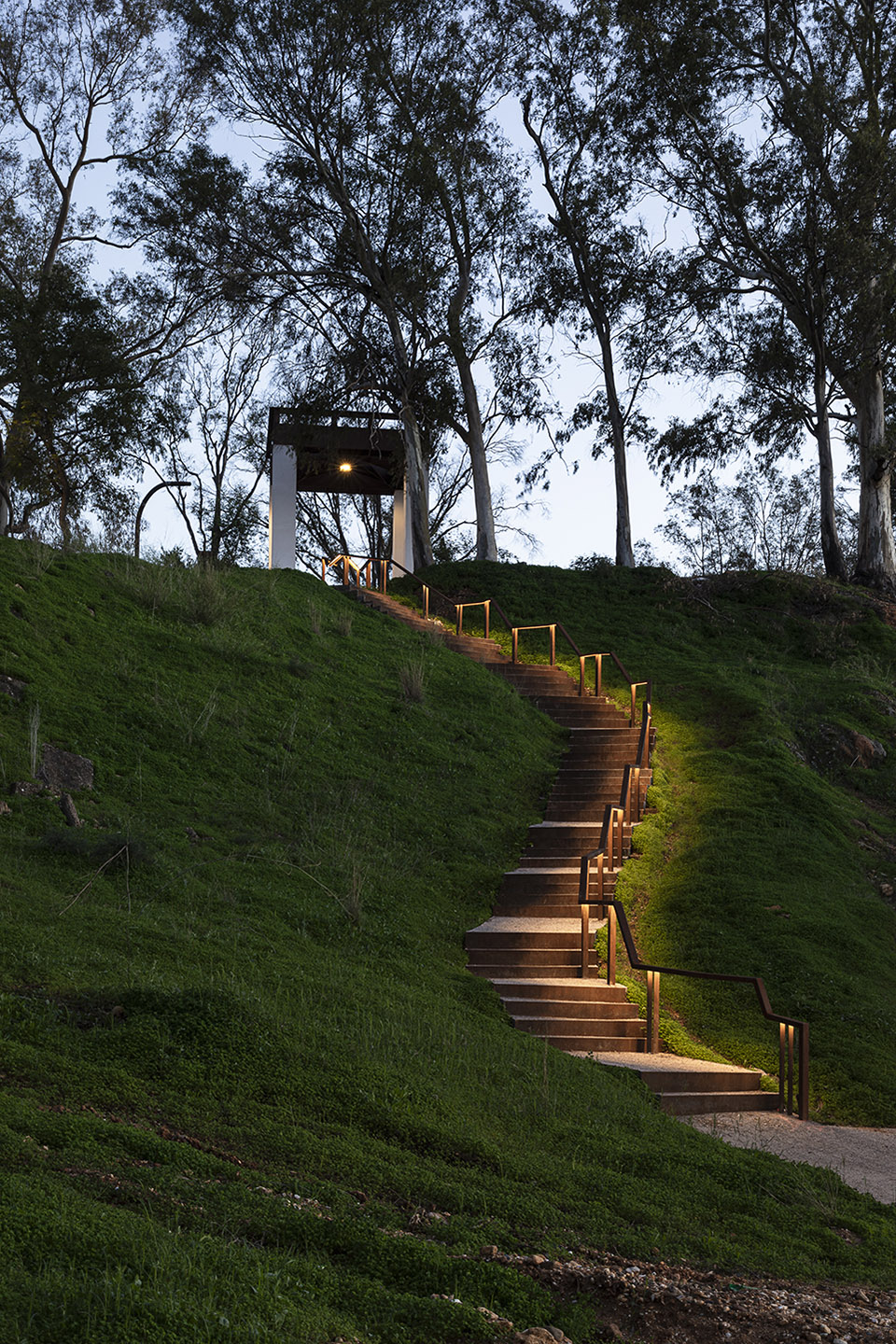 landscape adaptation on the cornice and slopes of el conquero by estudio acta