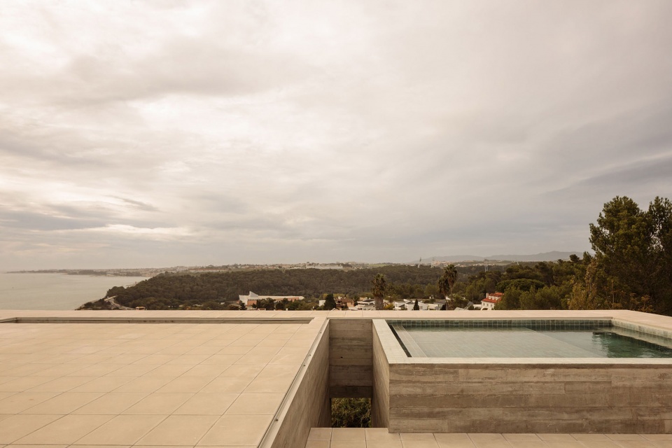 casa na rua sara beirao bysia arquitectura