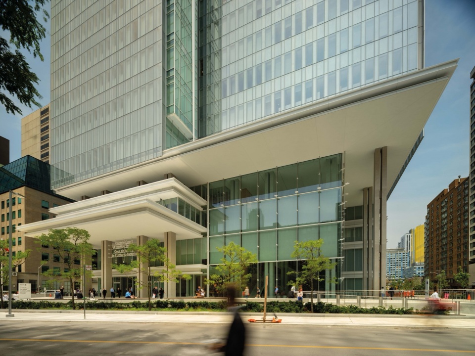 ontario court of justice by renzo piano building workshop and norr architects engineers limited