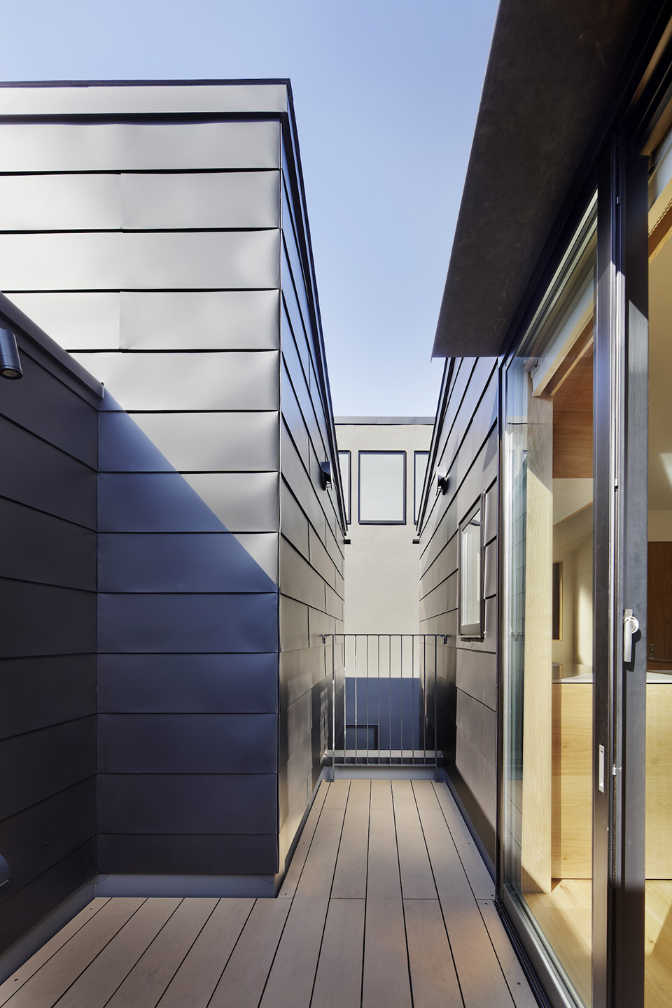 inokashira connected residence by moriyoshi naotake atelier