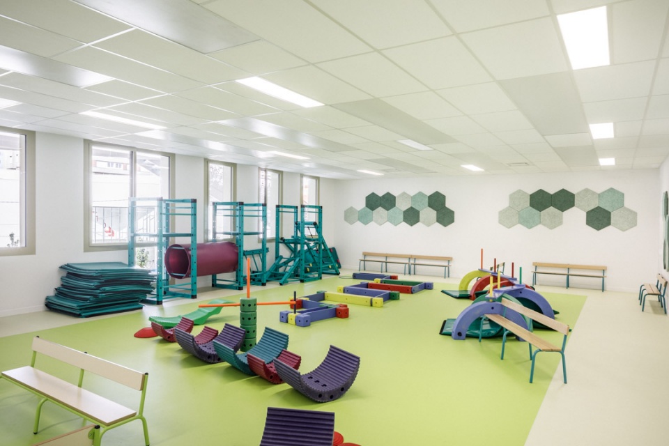 Genevieve de Gaulle Anthonioz School Group Atelier Aconcept