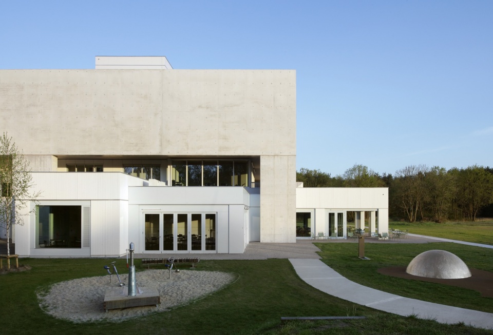 Tabloo Nuclear Waste Visitor Centre Bovenbouw Architectuur and ono architectuur jpt