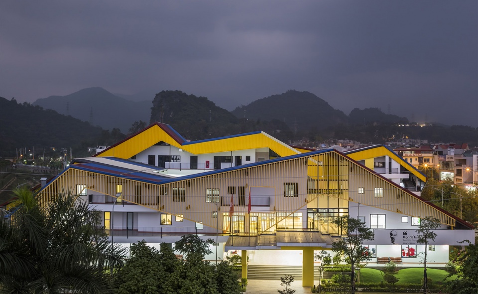 da hop school by 112 architects