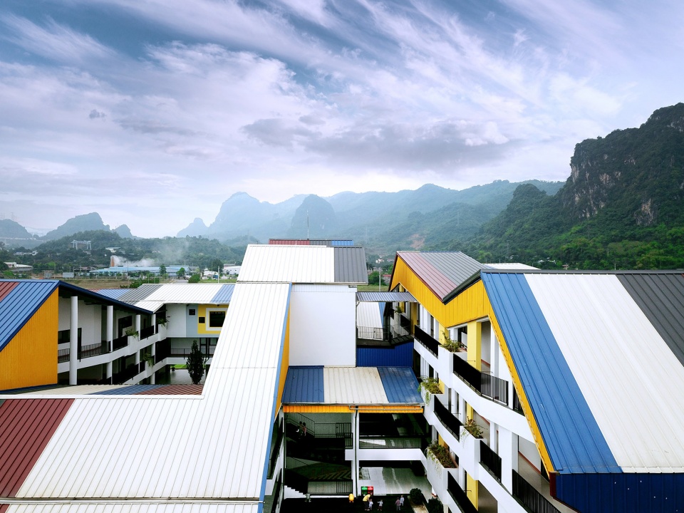 da hop school by 112 architects