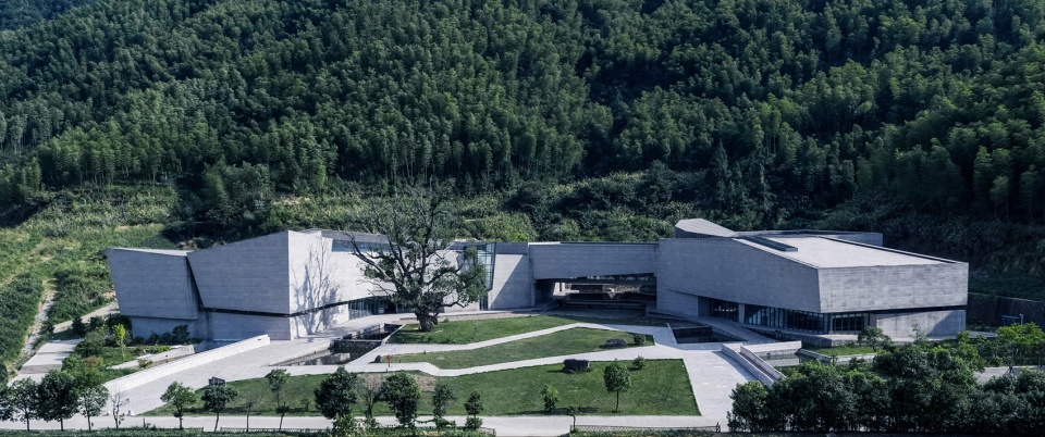 Reflection on the Design of Sanqingshan Geological Museum by UAD