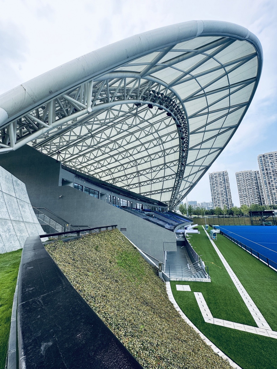 field hockey stadium by archi tectonics