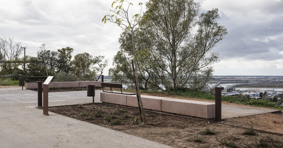 landscape adaptation on the cornice and slopes of el conquero by estudio acta