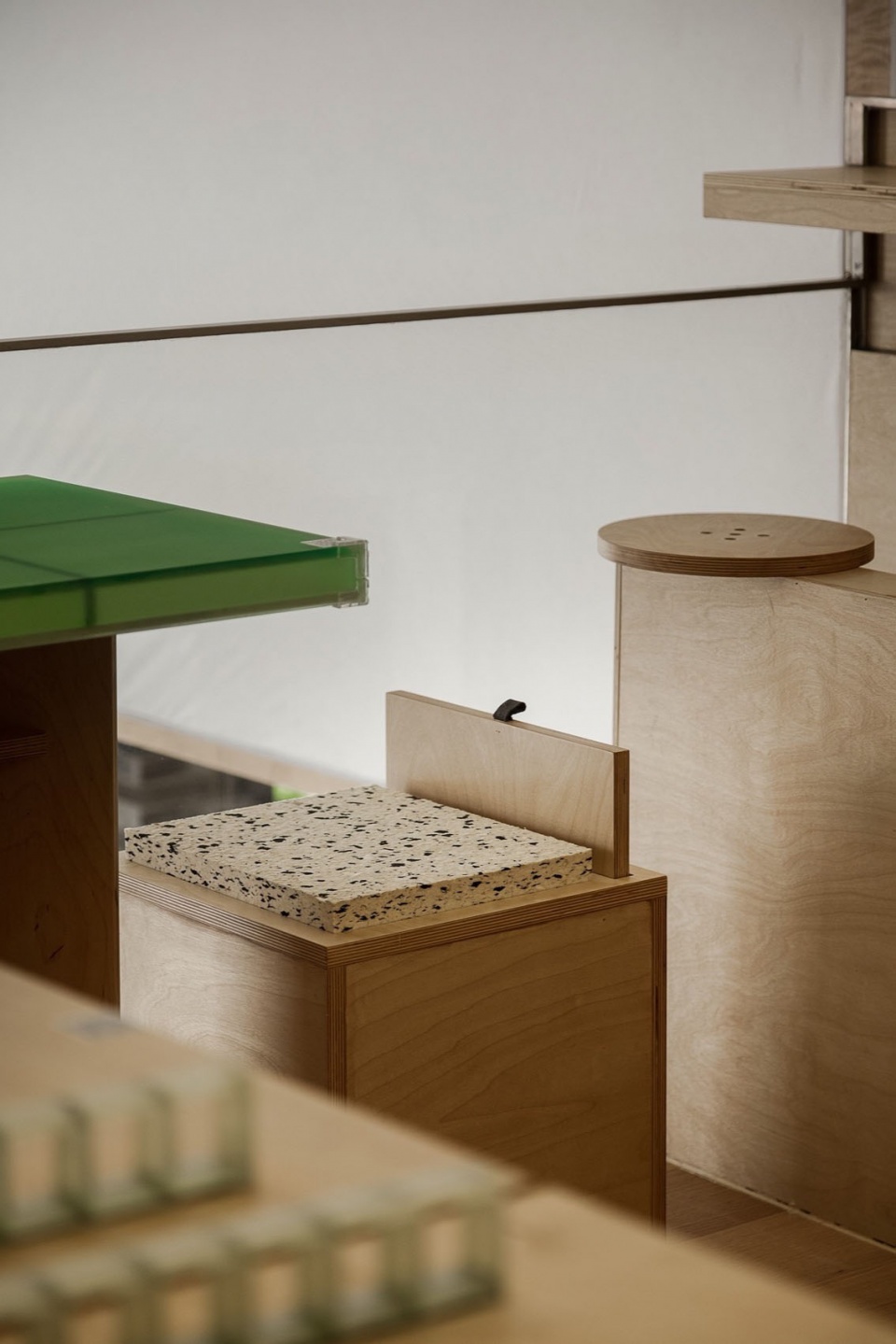 two guys coffee by chehoo space design office re