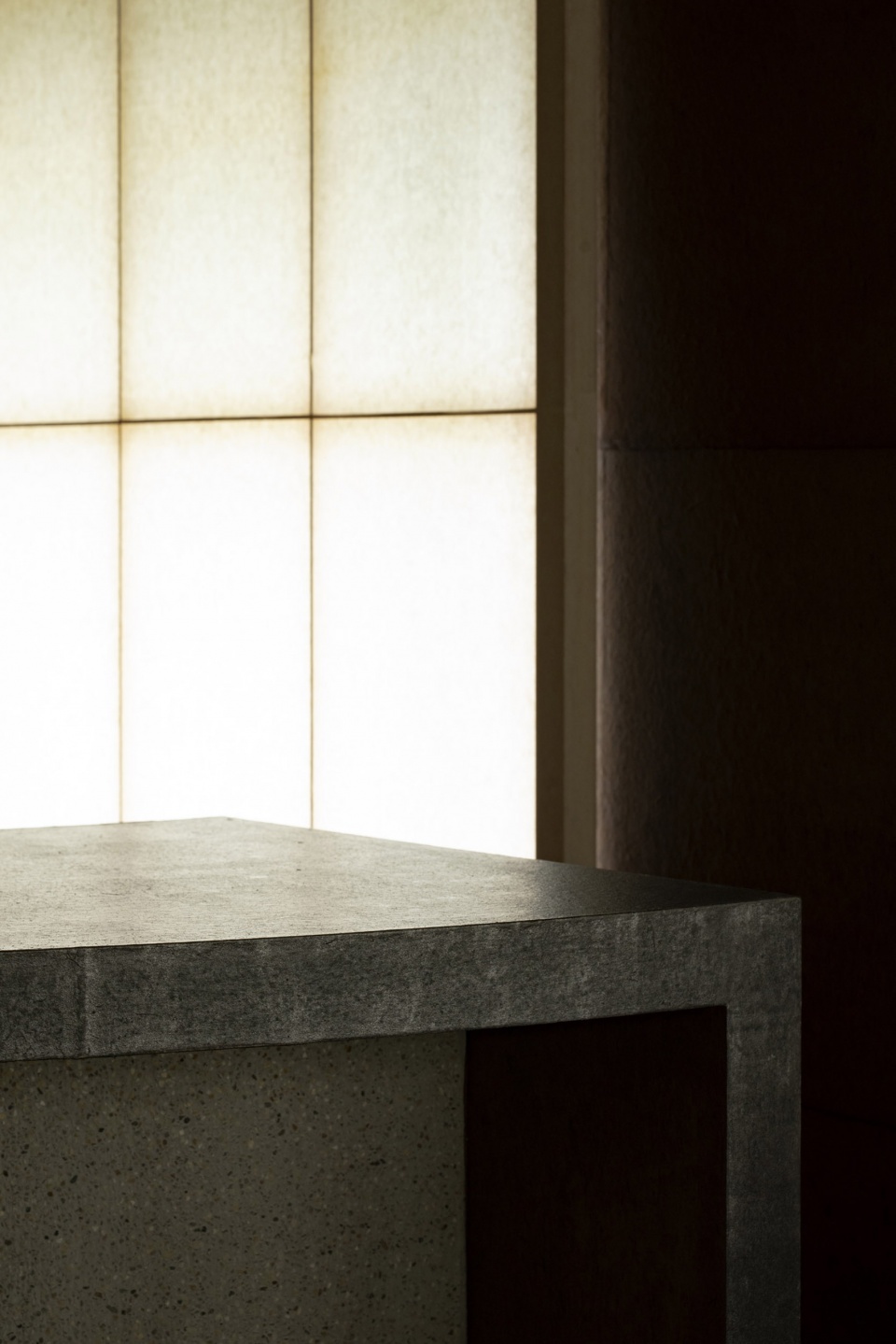 daikanyama gallery by koyori architects