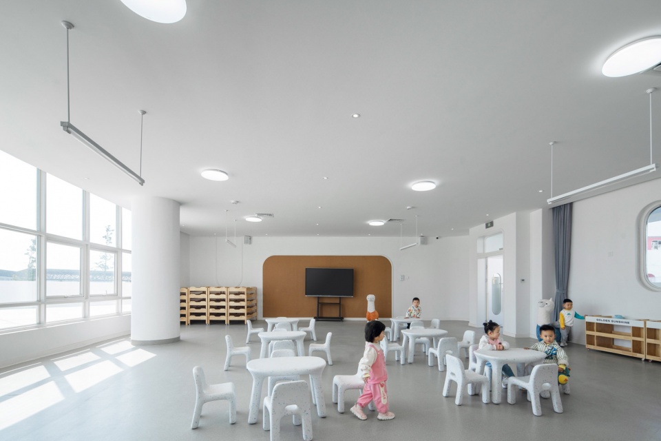 Shucheng Vitality Kindergarten China by Dika Architectural Design Centre
