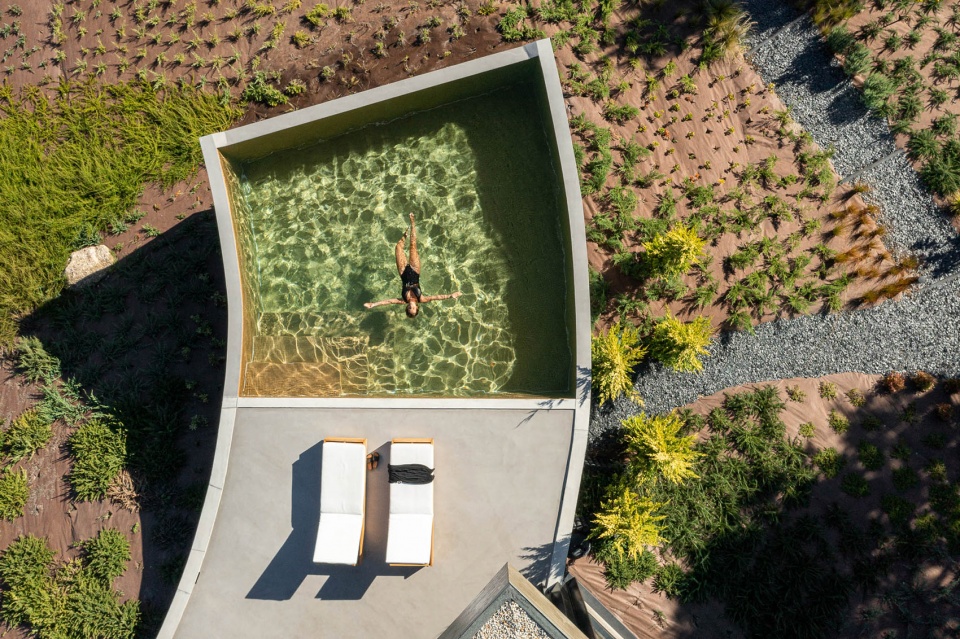 CASA DE BOURO by MUTANT ARQUITECTURA DESIGN