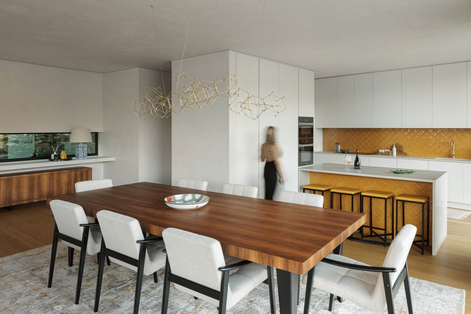 CASA DE BOURO by MUTANT ARQUITECTURA DESIGN