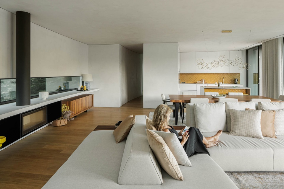 CASA DE BOURO by MUTANT ARQUITECTURA DESIGN