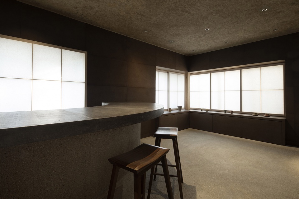 daikanyama gallery by koyori architects