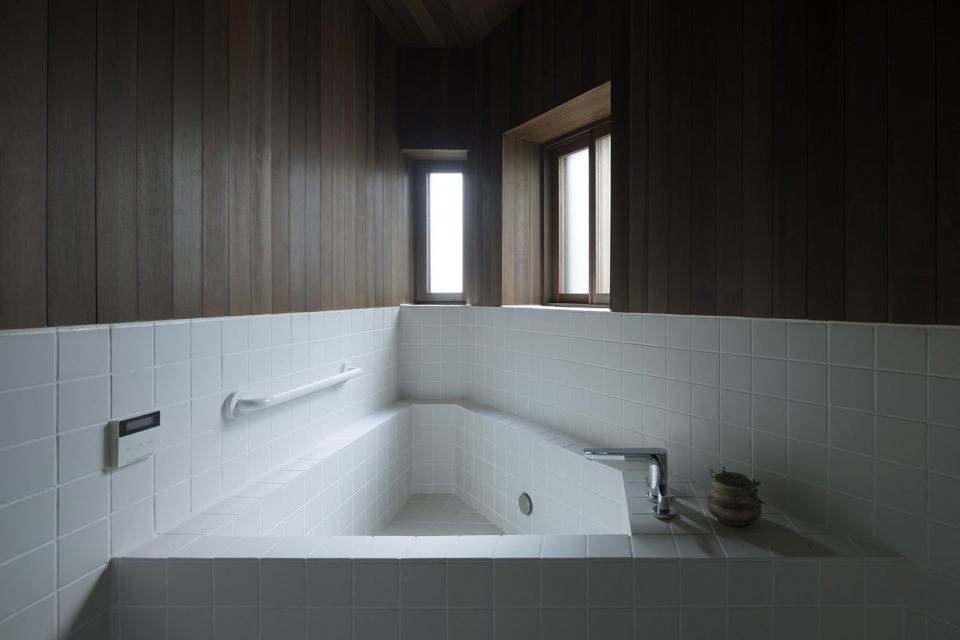 daikanyama gallery by koyori architects