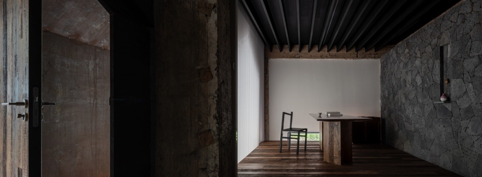 HBM Design OLD IS NEW 016