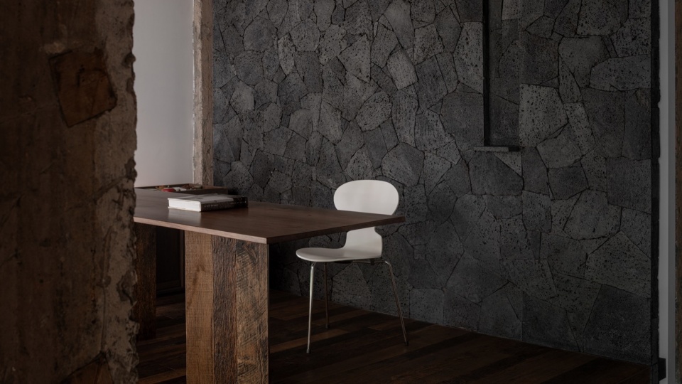HBM Design OLD IS NEW 021