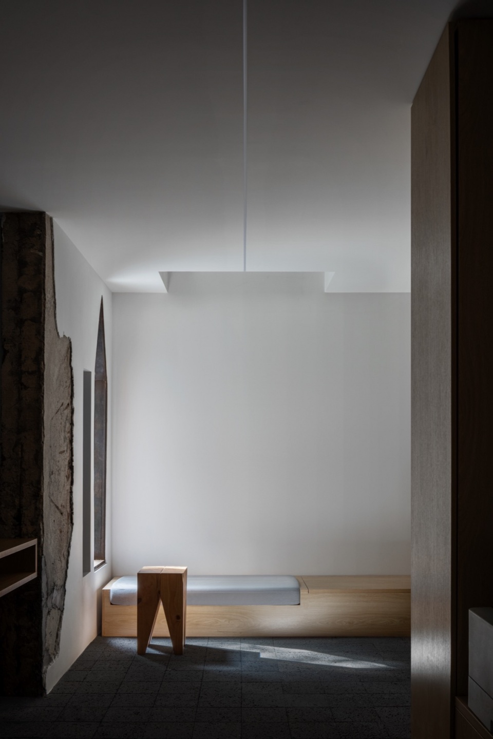 HBM Design OLD IS NEW 025
