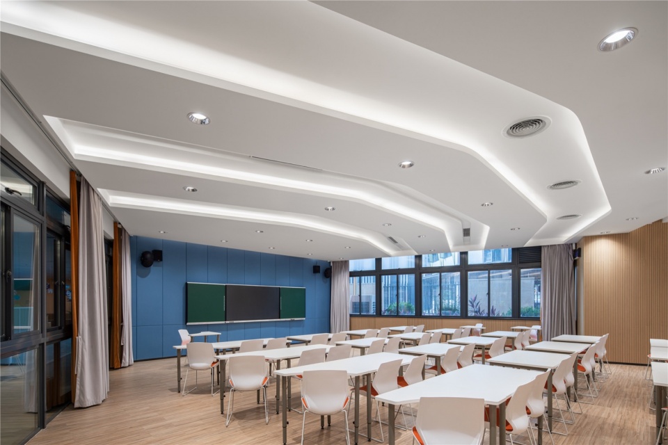 sustech education group nanshan changyuan primary school by cmad architects图29 合班教室