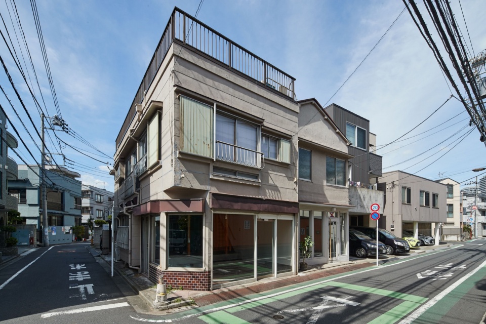 Arakawa House by Roovice