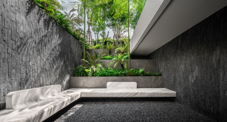 arq10 by idin architects