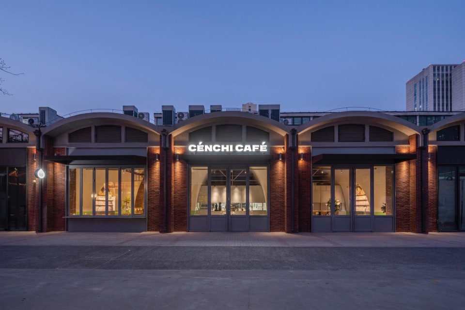 cenchi coffee satellite factory store by spacestation