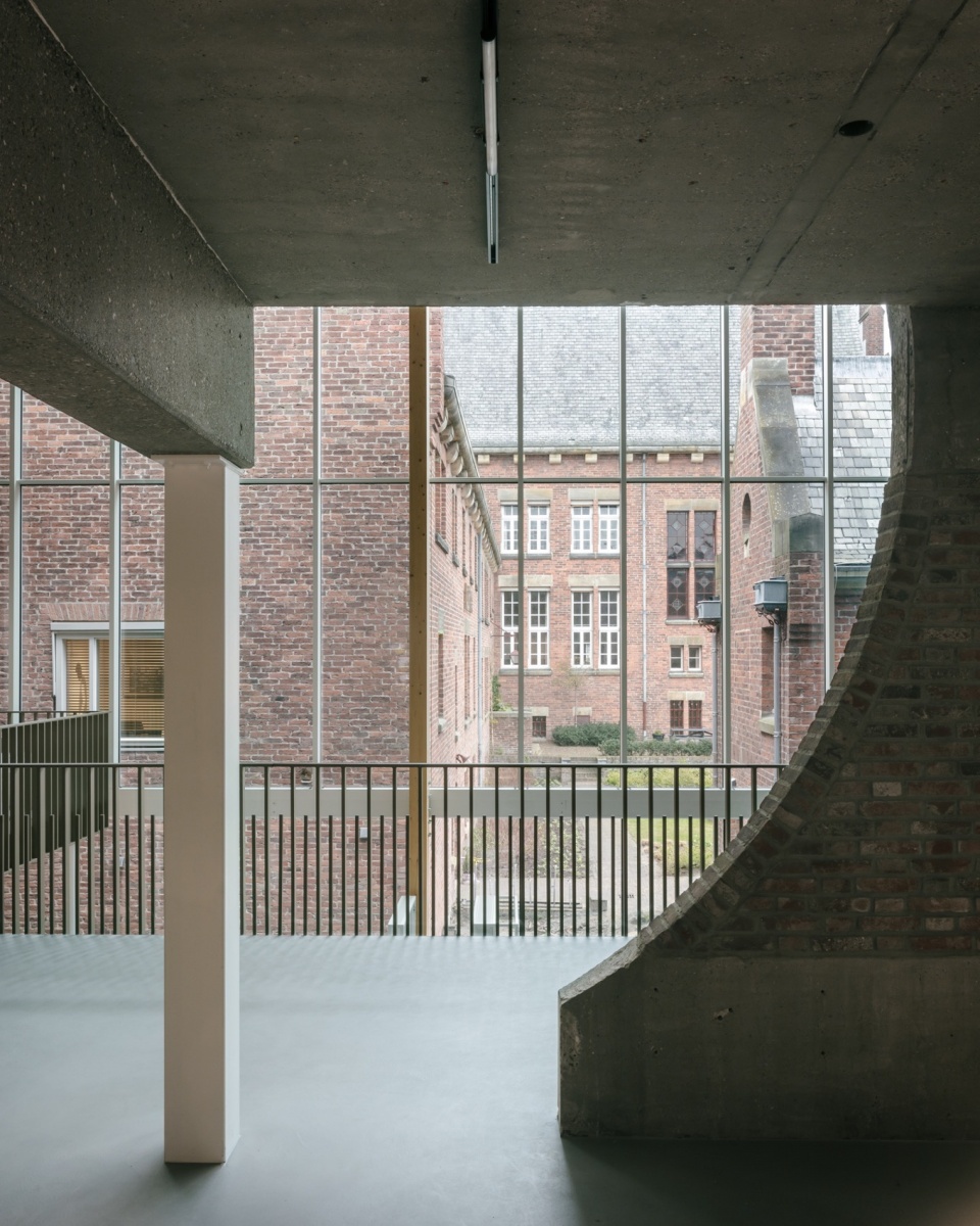 schoenenkwartier shoe museum by civic architects