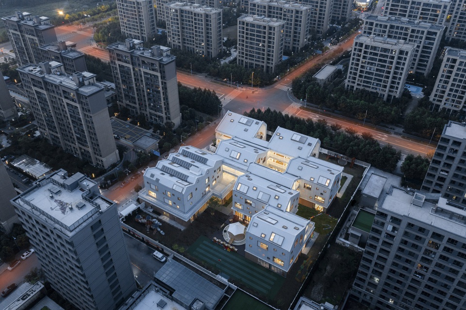 shanghai blue bay kindergarten by ecadi studio dingshun
