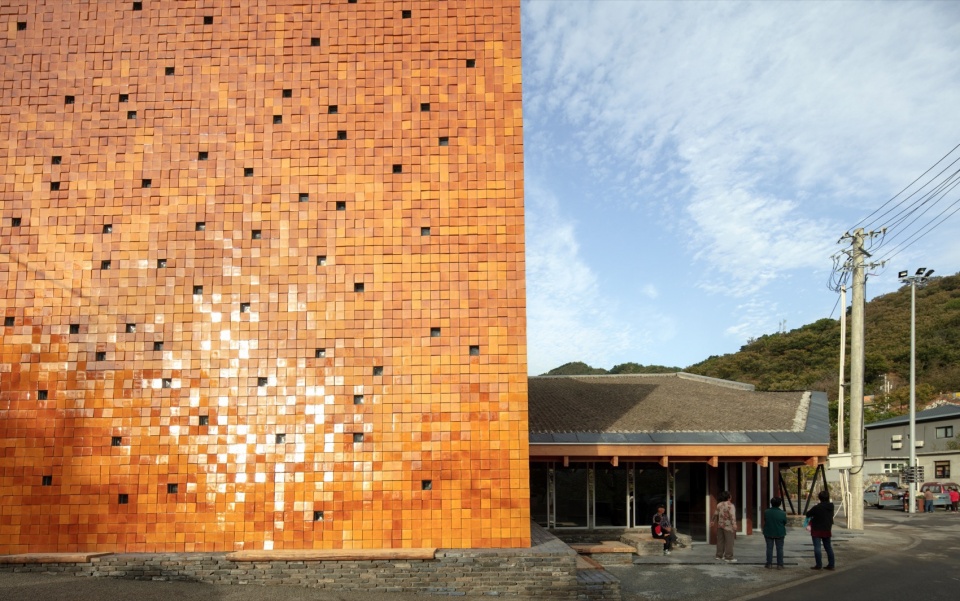 WAAAM Glazed Tile Art Architecture Museum by llLab