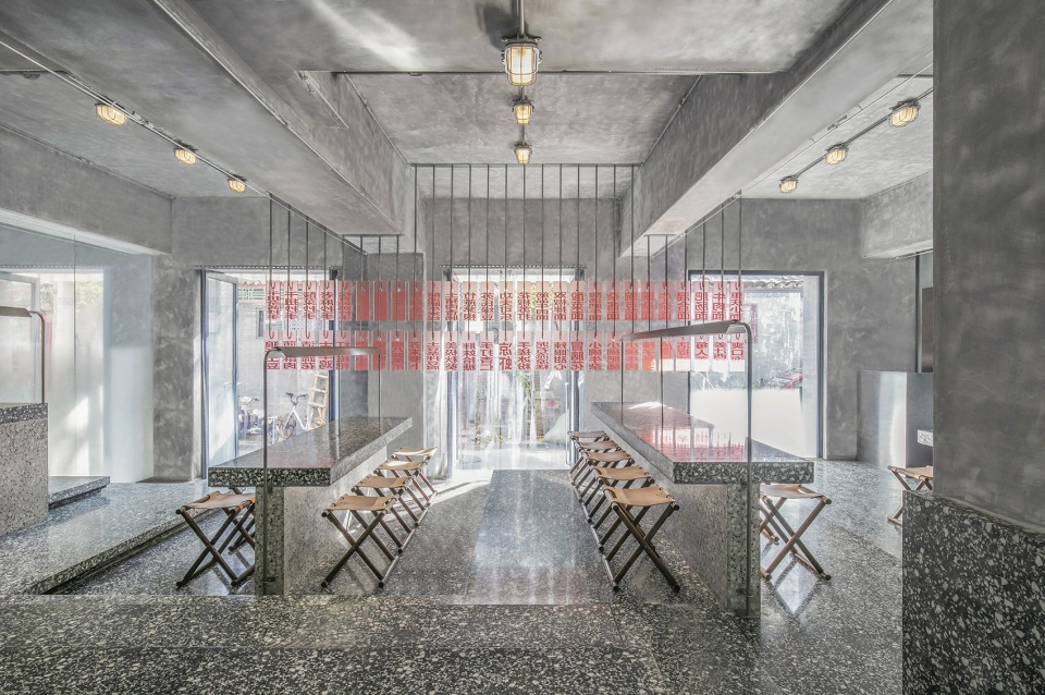 chubby girls noodle shop by office aio