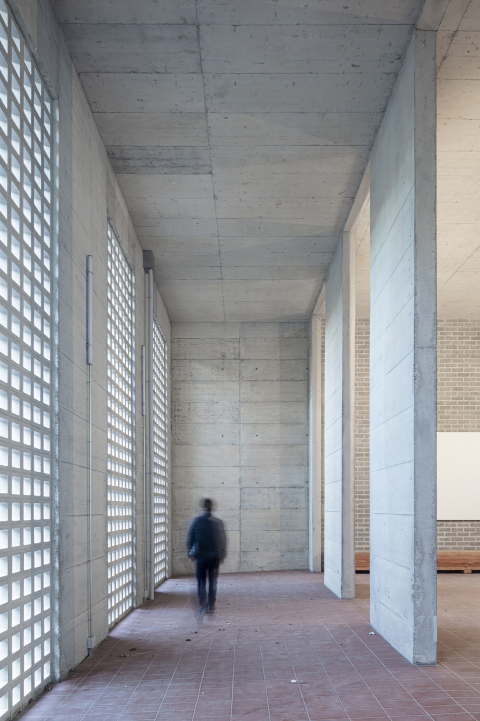 social housing 1737 by harquitectes
