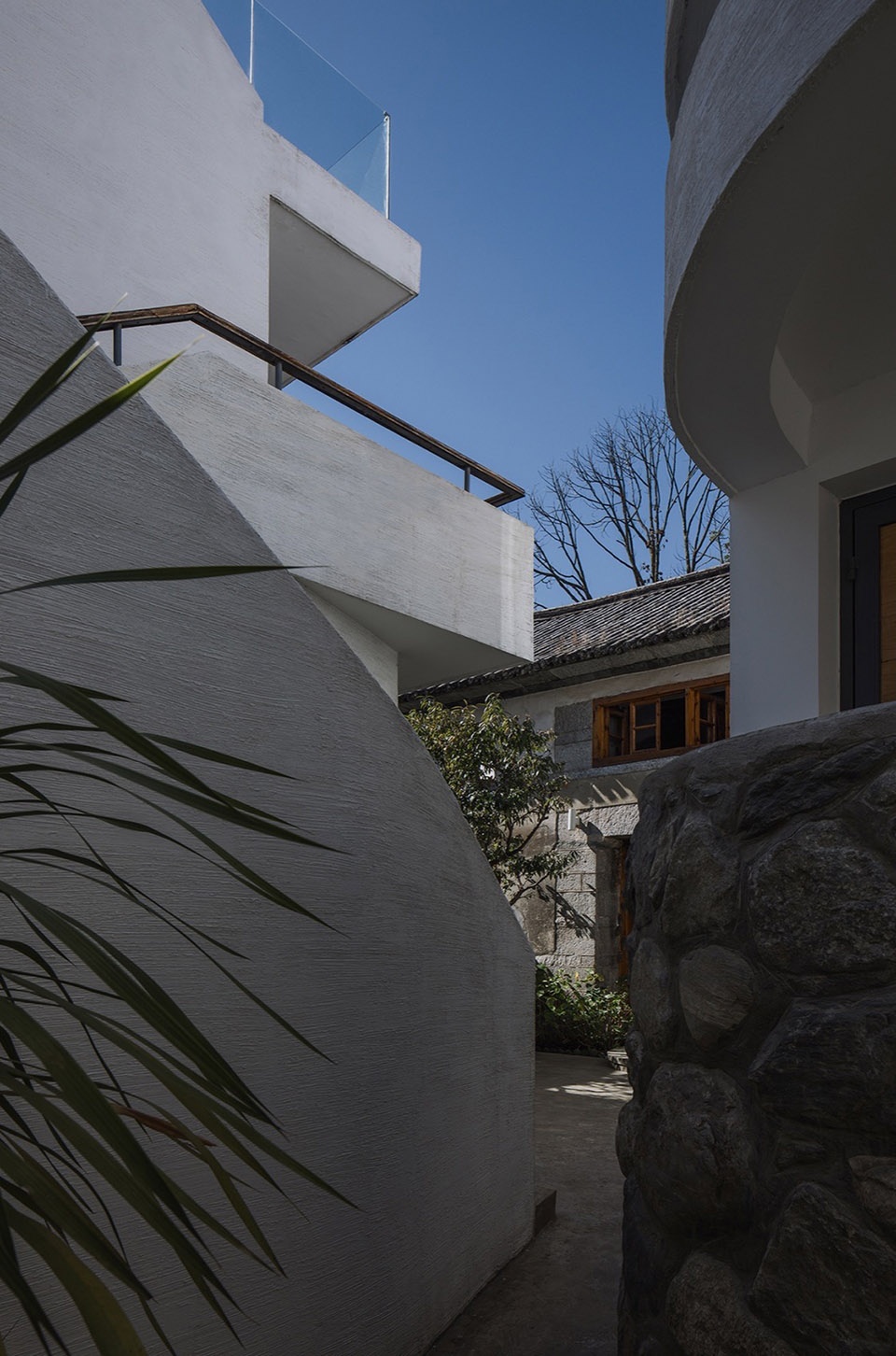 An inward micro courtyard China by Edge Architect