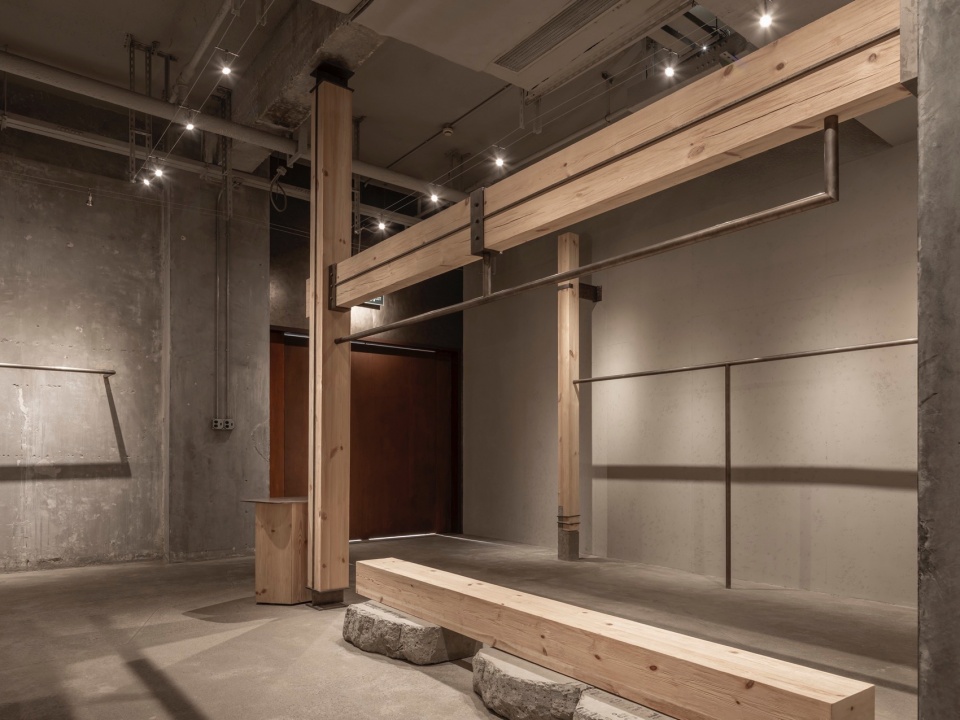 Quotation Marks First Offline Store by All Design Studio